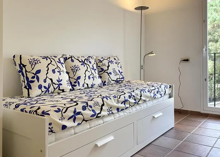 Feriehus Lets Holidays Luxury House In Cala Llevado